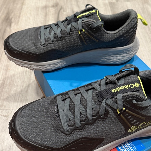 New Columbia Men's Konos™M TRS Trail Running Sneaker Size 9.5 Grill/Napa Green - Picture 5 of 9